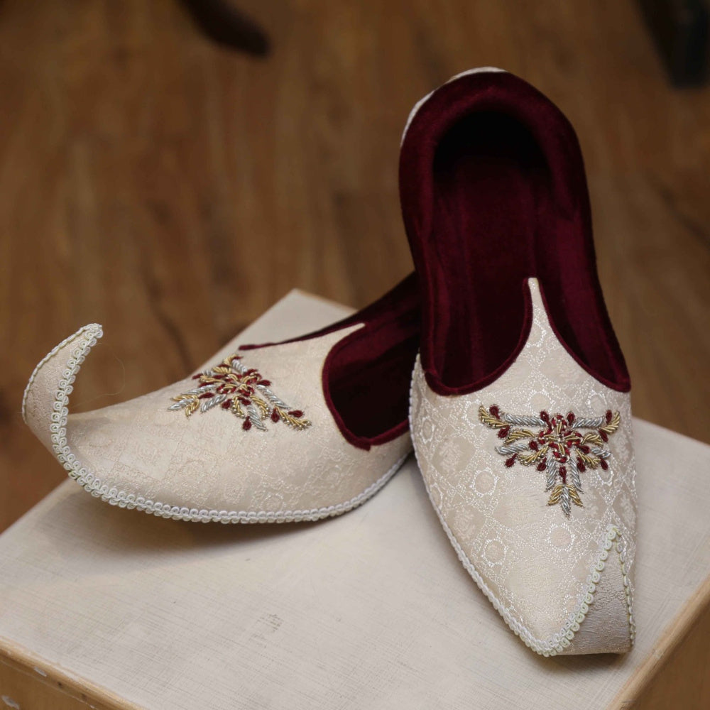 Custom Made design Sherwani Shoes Khussa – Uomo Attire