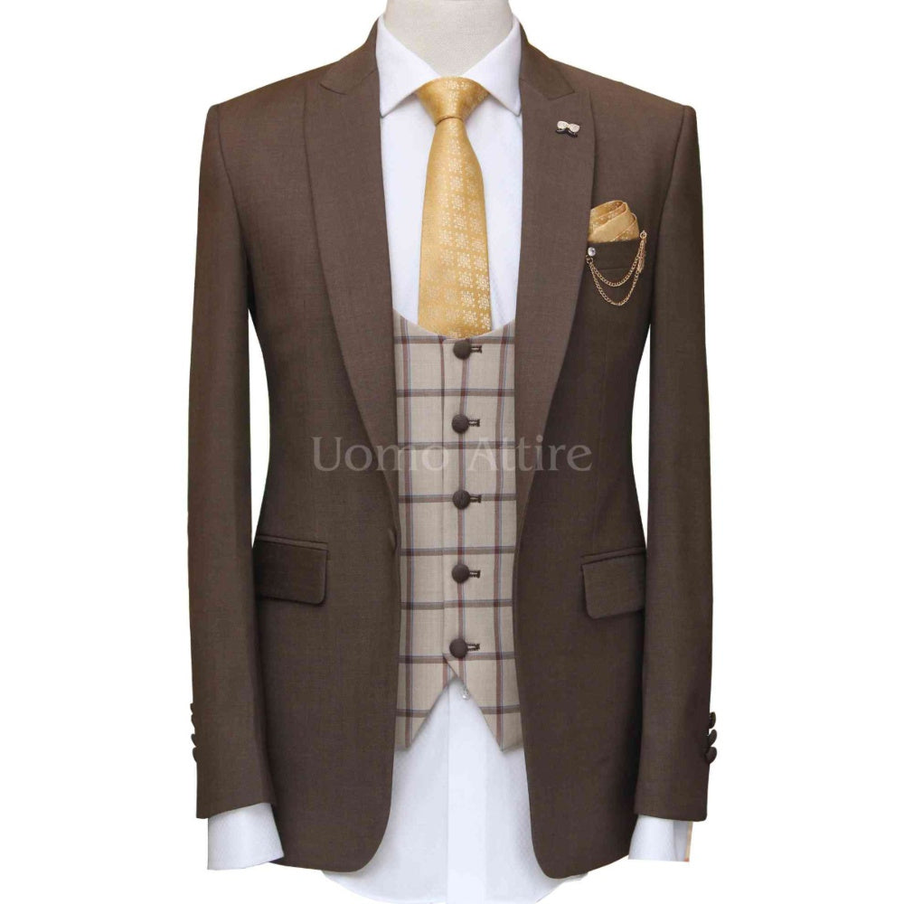 Elegent three peice suit for men, brown 3 piece suit for men with single breasted check vest