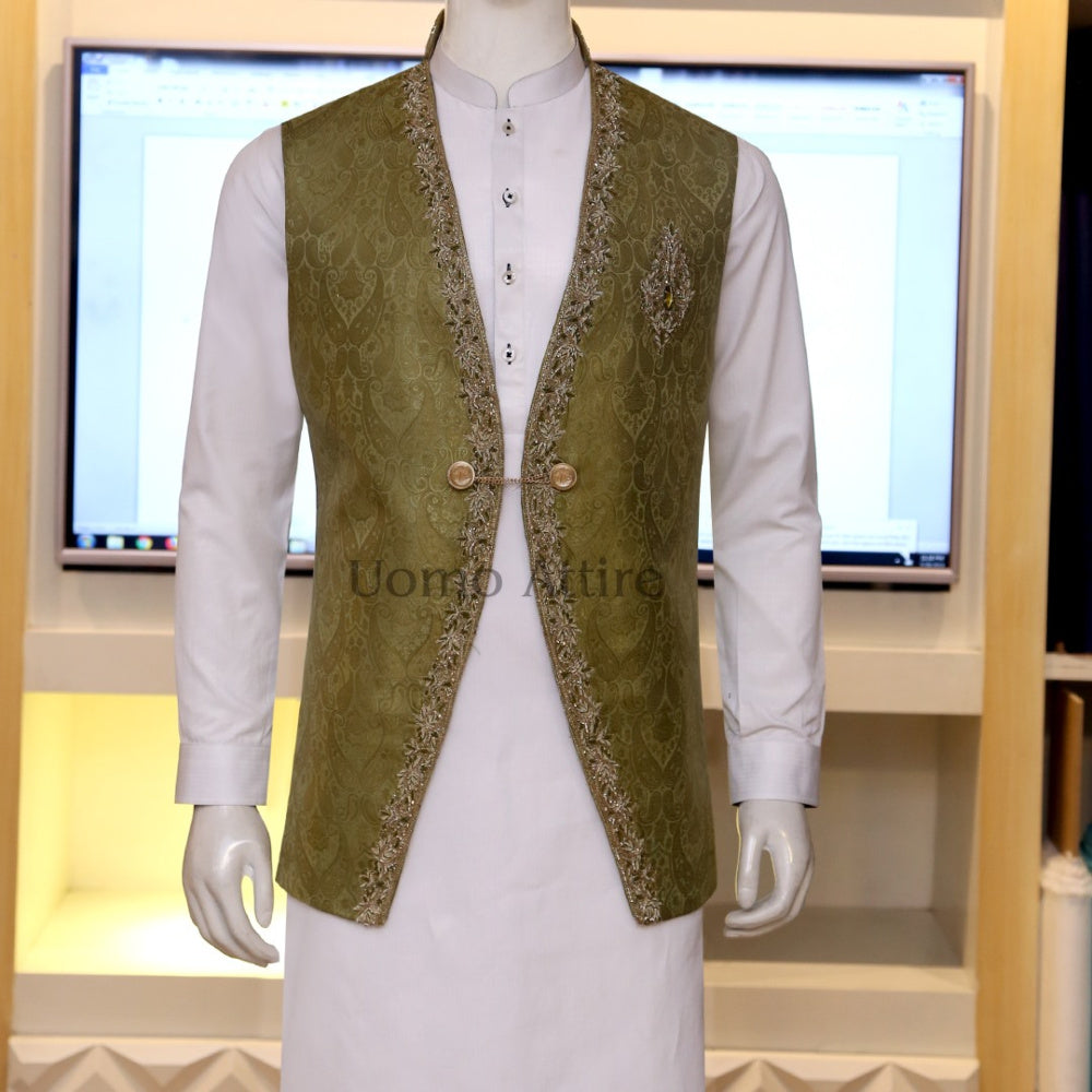 Gilet Mehndi en forme de D à micro-ornements