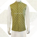 Gilet verde completamente decorato 