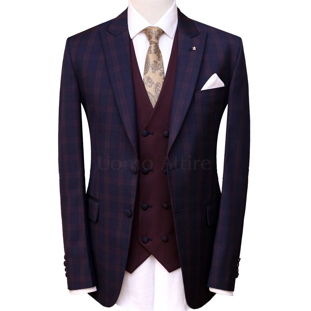 Tropical four season luxury three piece suit with double breasted cut sytyle vest