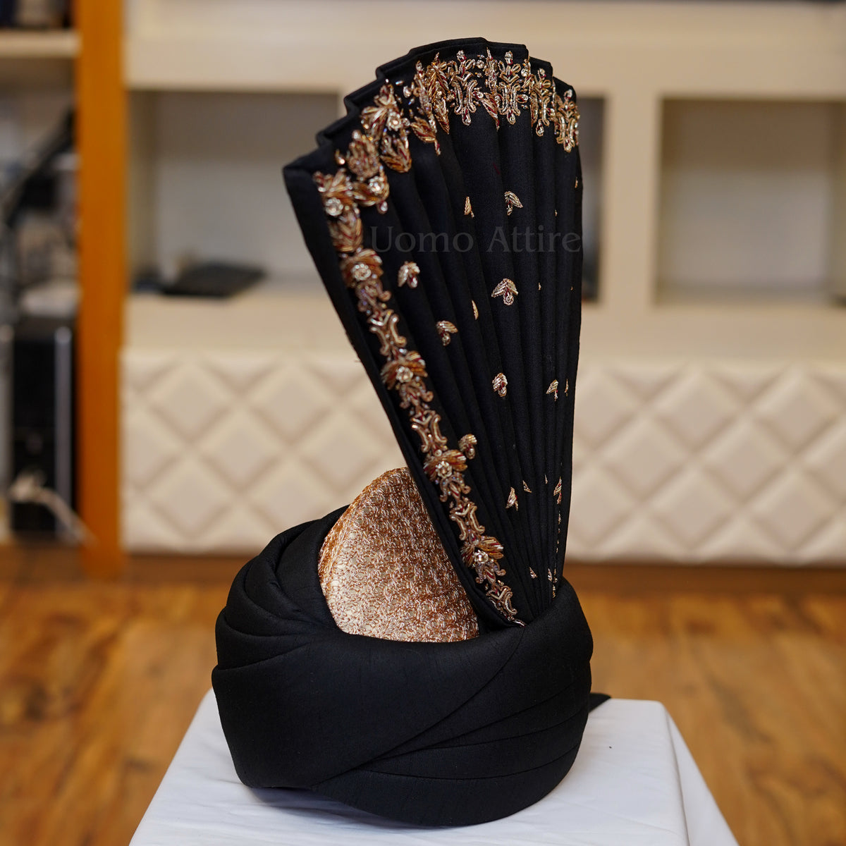 Custom made luxurious black Aitchison kulla